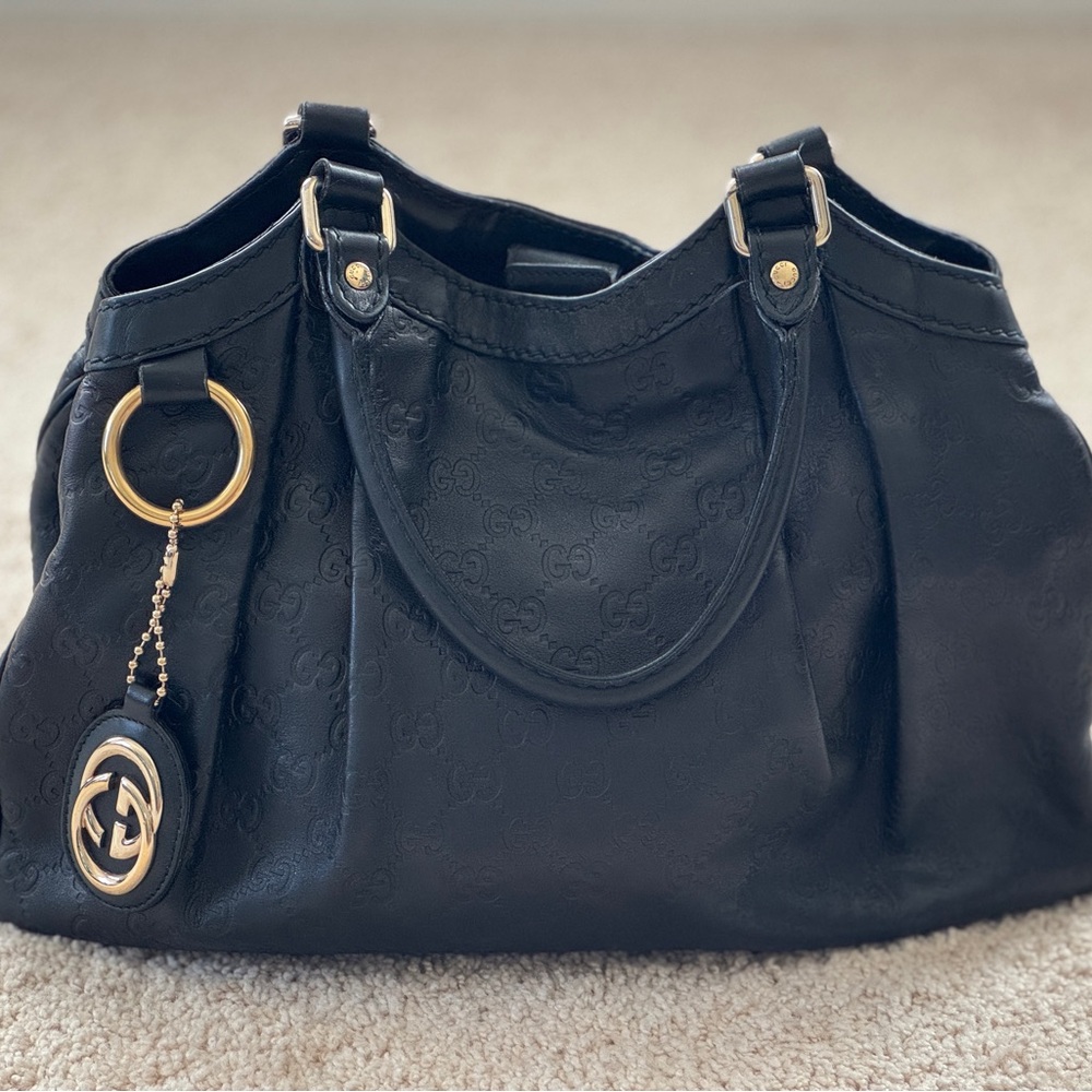 Gucci Black Guccissima Medium Sukey Tote Bag